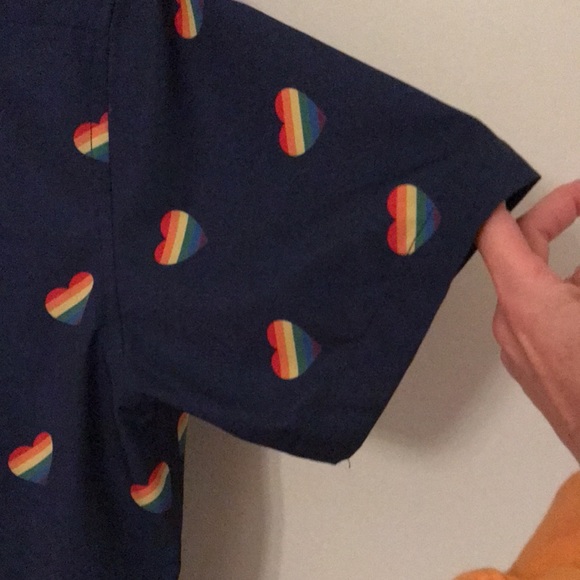 Tom Baine Hearts Button Down Pride Short Sleeve Shirt with Collar - Picture 12 of 14